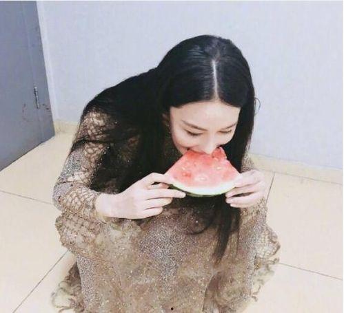 吃瓜娱乐微博图片可爱女,可爱指数爆表!”